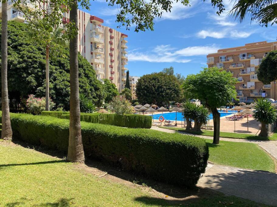 Loft Moderno - Vistas Mar Y Montana - Piscinas Apartamento Benalmádena Exterior foto